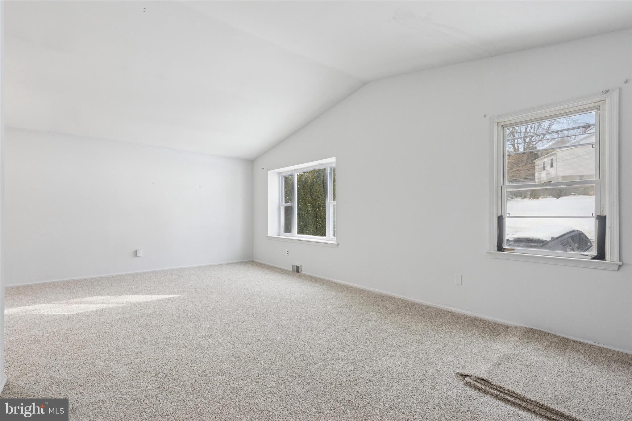 1551 Fitzwatertown Road Willow Grove, PA 19090 - Photo 9 of 25