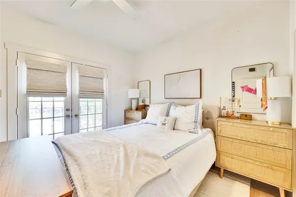 $2,600 | 2216 San Gabriel Street, Unit 204, Austin, TX 78705