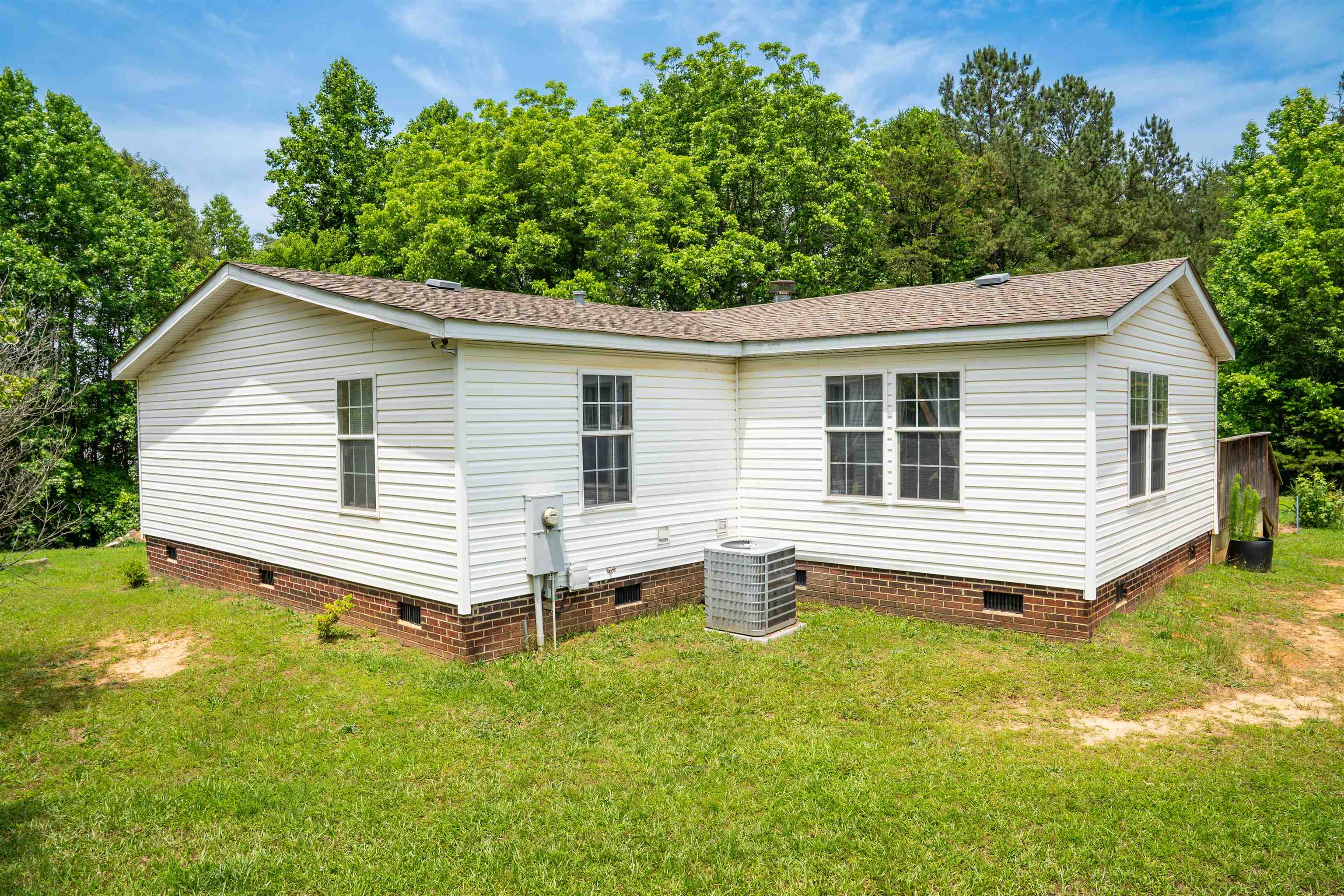 247 Pondfield Road Gaffney, SC 29340 - Photo 29 of 35