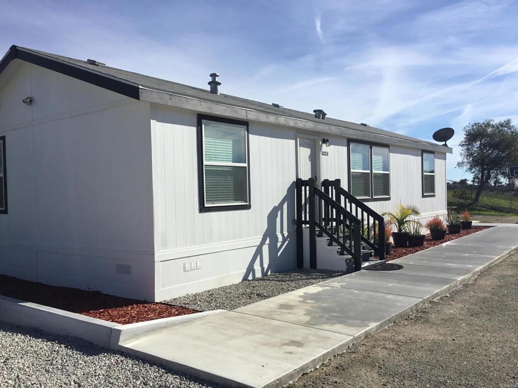 622 Rancho Del Cerro Fallbrook, CA 92028 - Photo 47 of 58 a view of a house with wooden floor and a sink