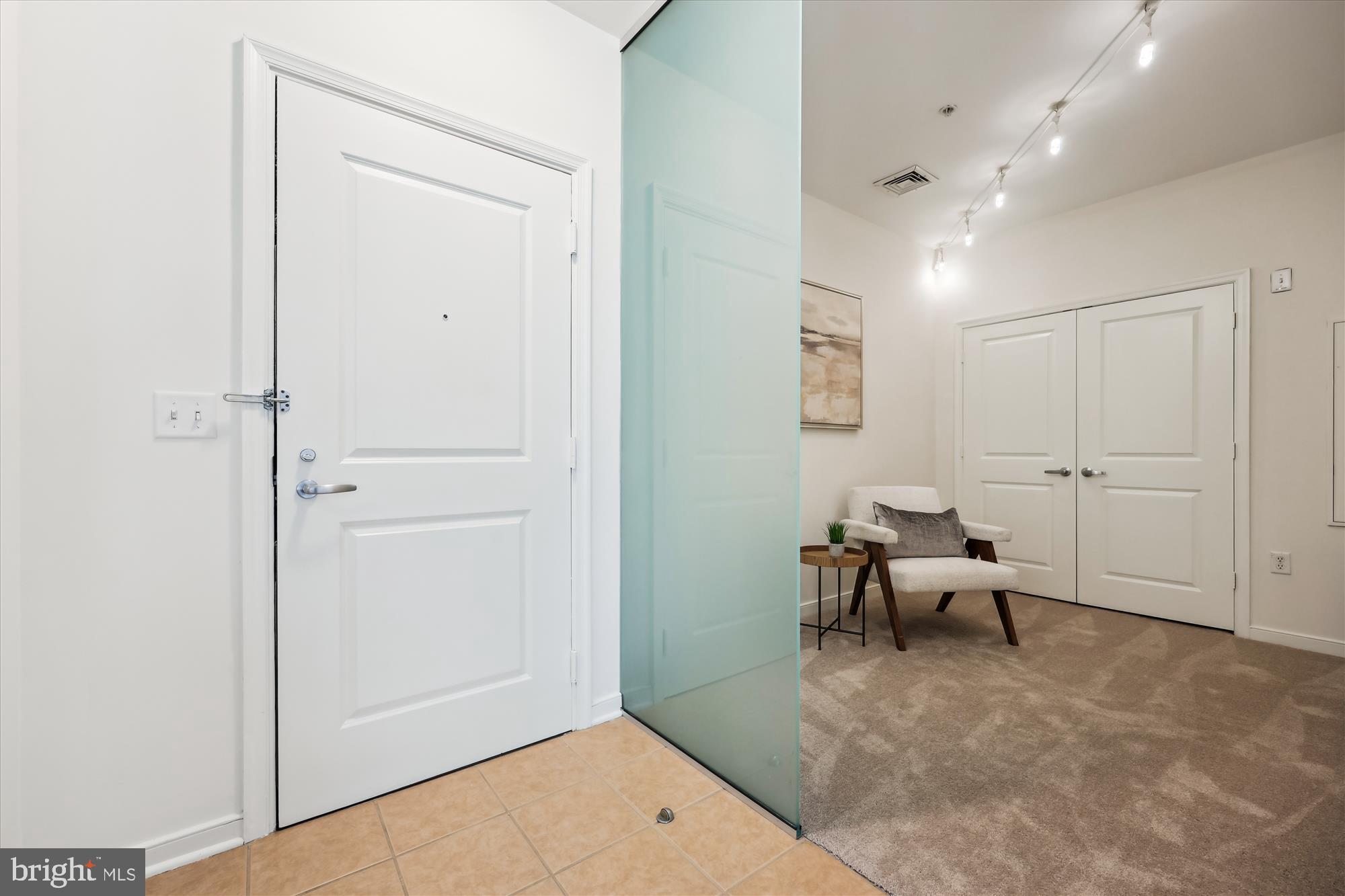 8045 Newell Street, Unit 319 Silver Spring, MD 20910 - Photo 3 of 66 Entry