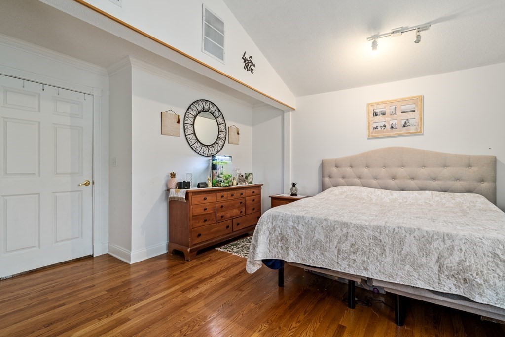 65 Fox Street West Springfield, MA 01089 - Photo 16 of 21 Gallery Image 16
