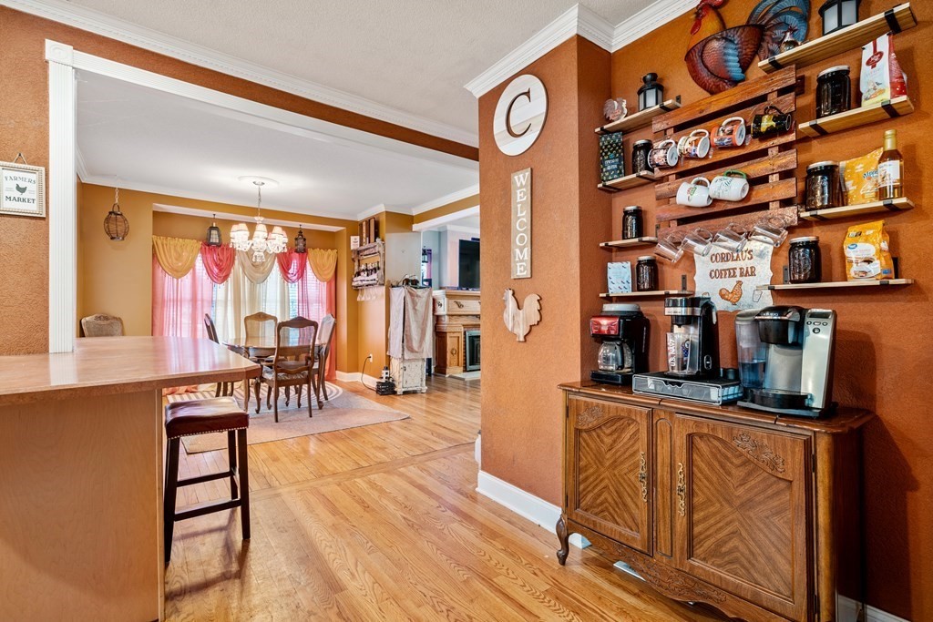 65 Fox Street West Springfield, MA 01089 - Photo 9 of 21 Gallery Image 9