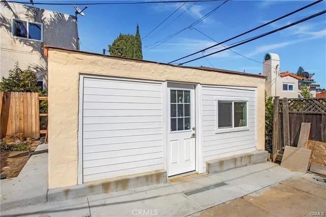 $2,300 | 251 Avenida Del Mar, Unit B, San Clemente, CA 92672