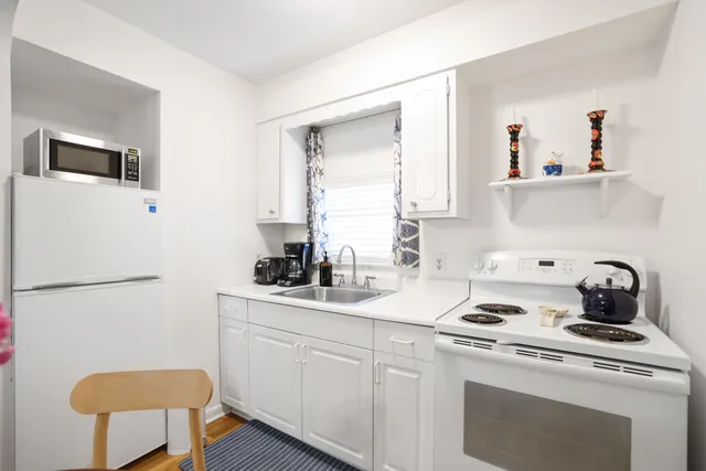 $14,500 | 325 Greymon Drive, West Palm Beach, FL 33405