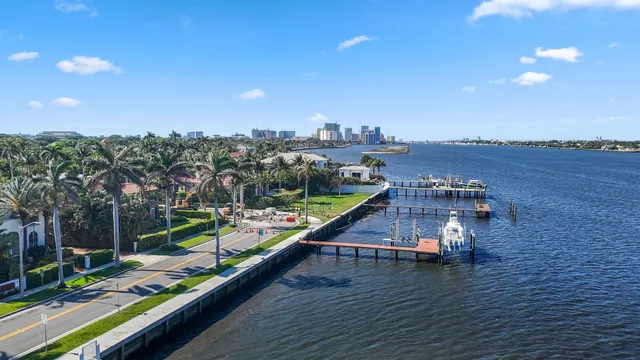 $14,500 | 325 Greymon Drive, West Palm Beach, FL 33405