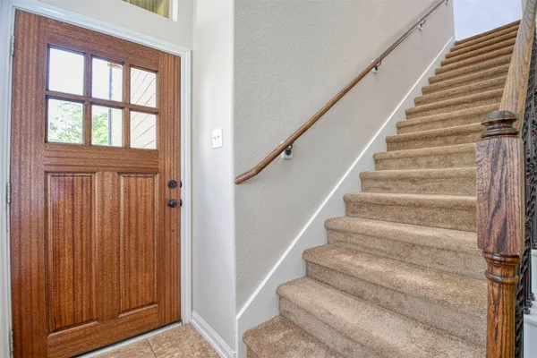 a view of entryway