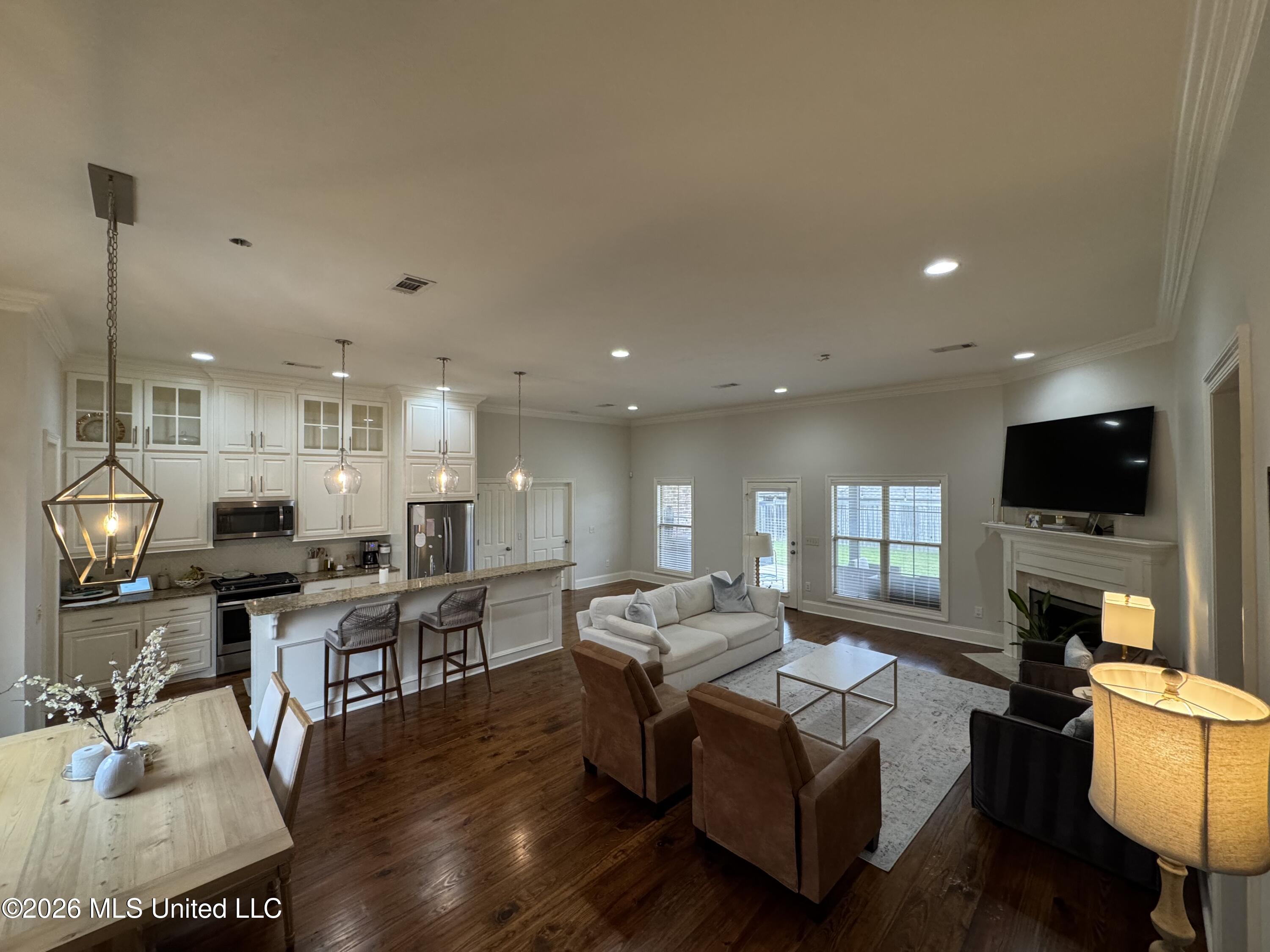 320 Emerald Way Brandon, MS 39047 - Photo 10 of 48 IMG_6352