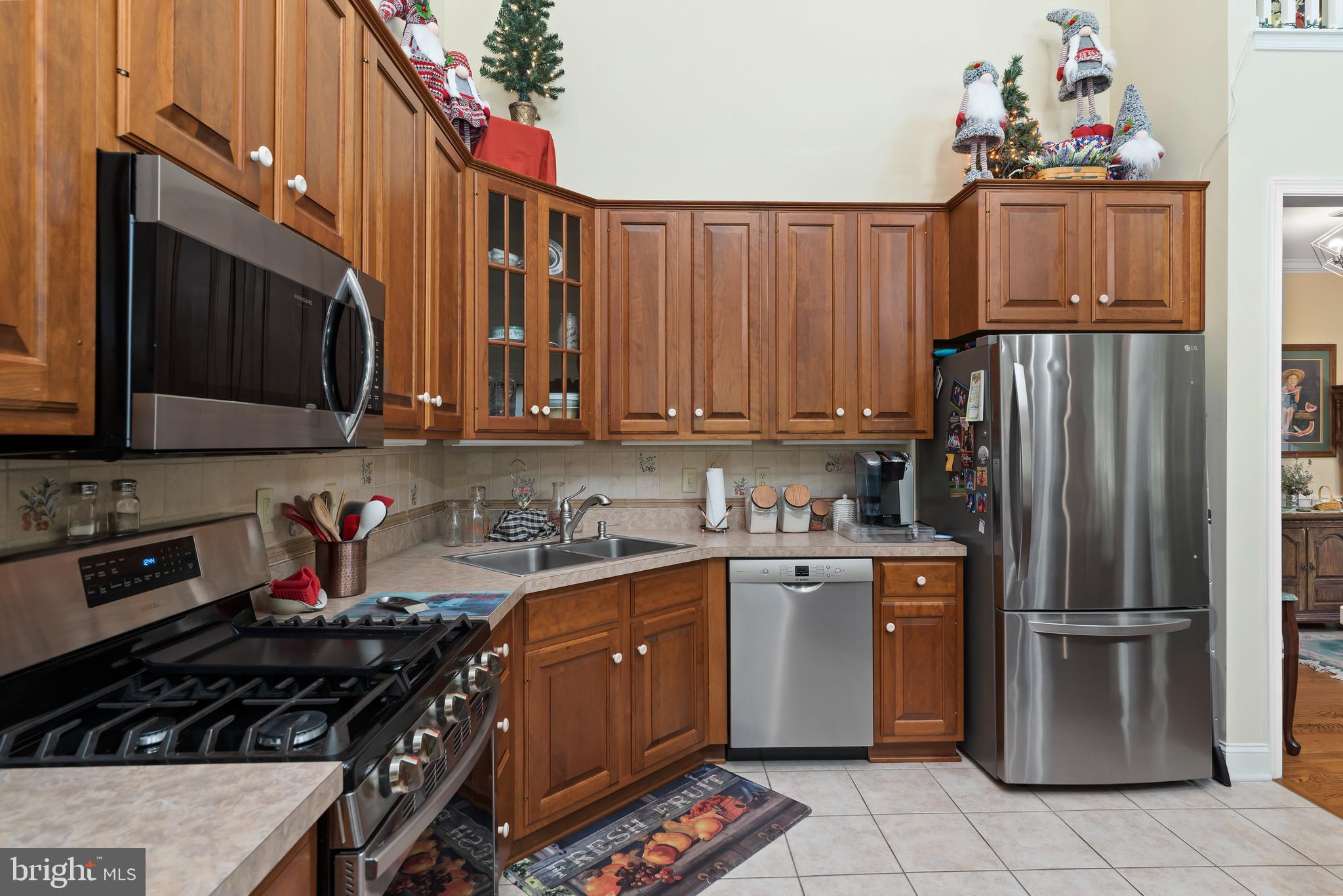 174 Red Haven Road New Cumberland, PA 17070 - Photo 9 of 37 Gallery Image 9