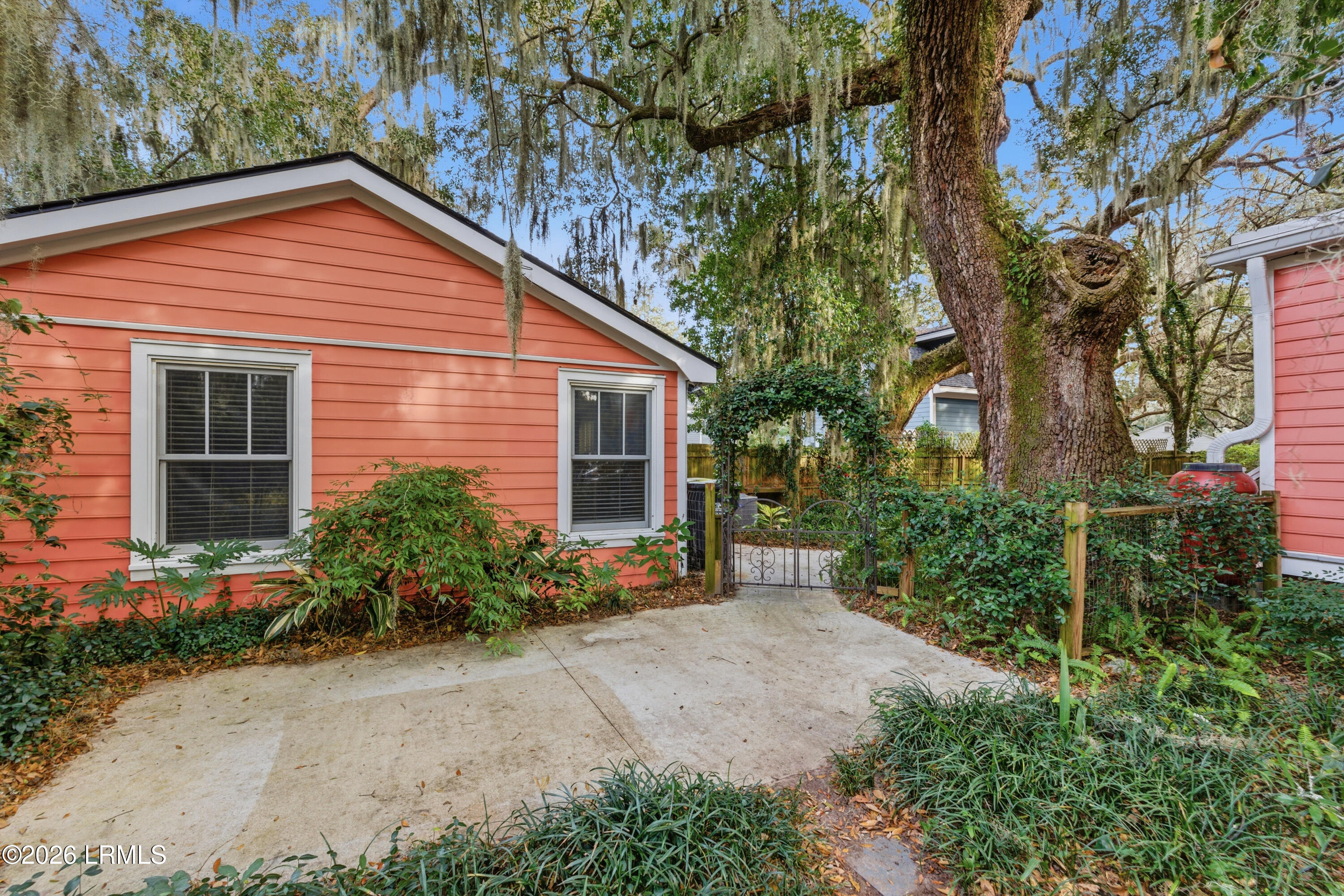 411 Heyward Street Beaufort, SC 29902 - Photo 28 of 44 411 Heyward - Updated - 1