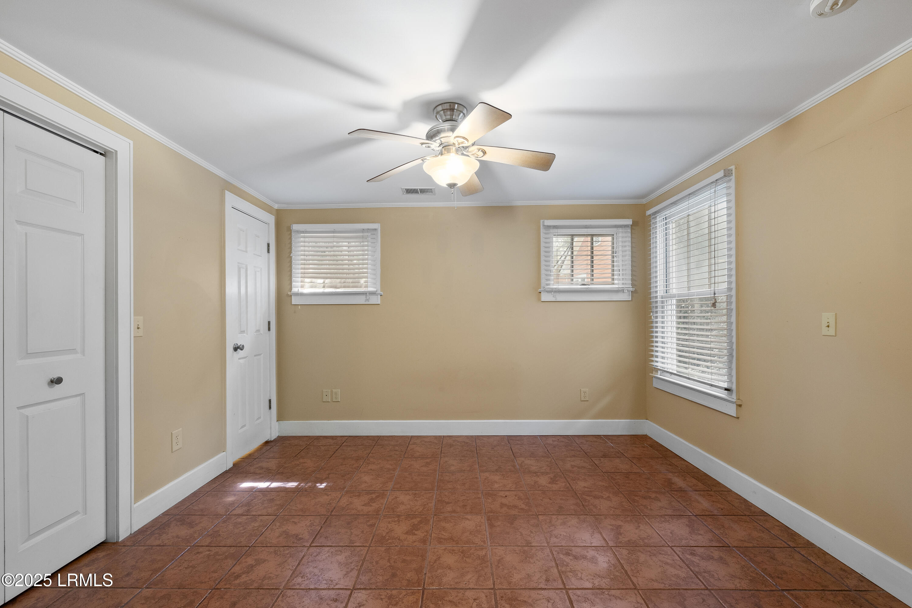 411 Heyward Street Beaufort, SC 29902 - Photo 38 of 44 411 Heyward - 35