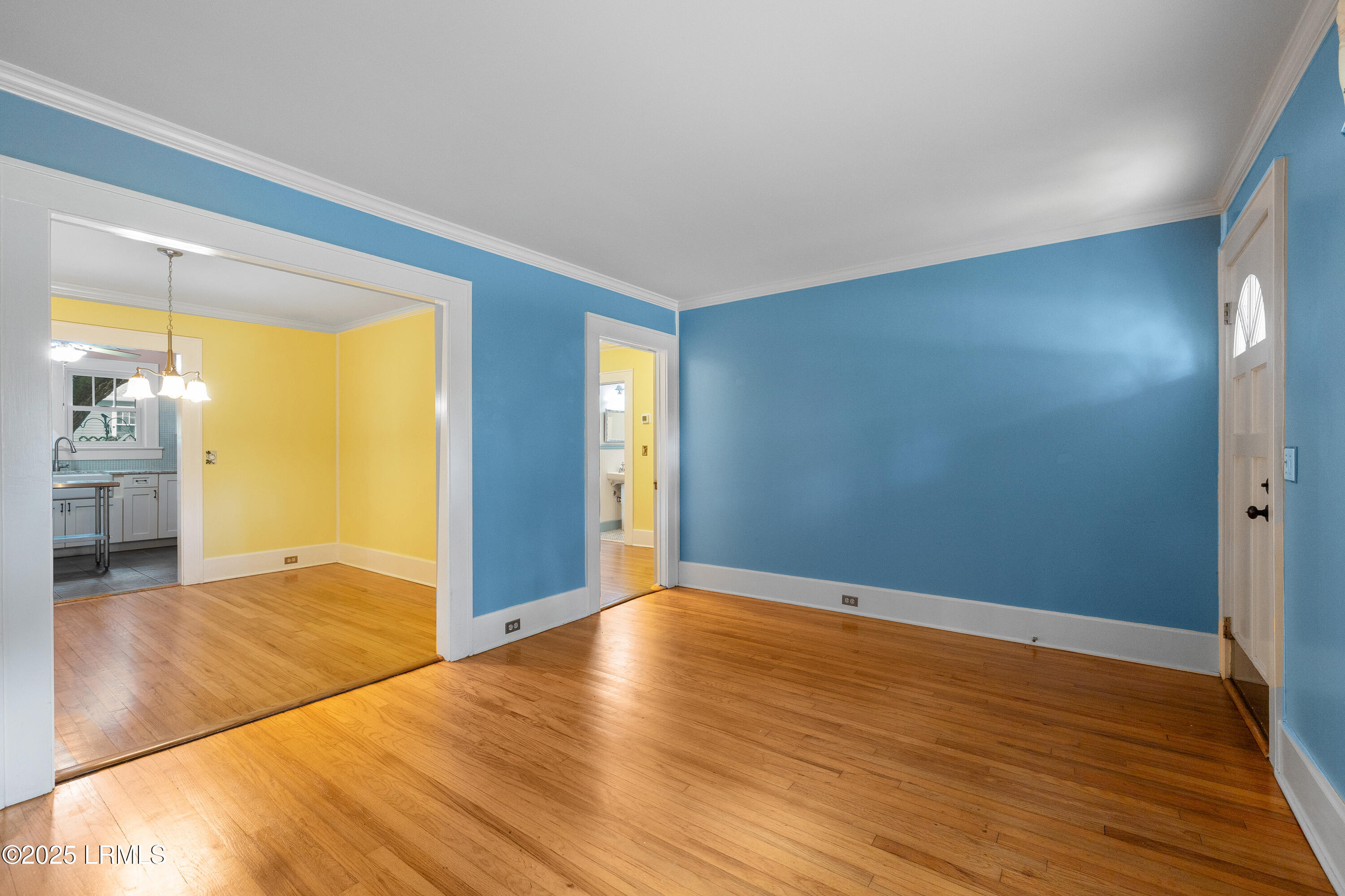 411 Heyward Street Beaufort, SC 29902 - Photo 6 of 44 411 Heyward - 6 - Updated