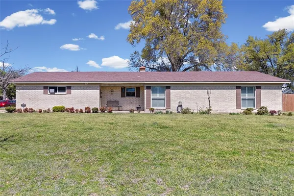 $294,900 | 1901 College Street, Sulphur Springs, TX 75482