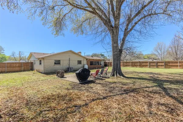 $294,900 | 1901 College Street, Sulphur Springs, TX 75482
