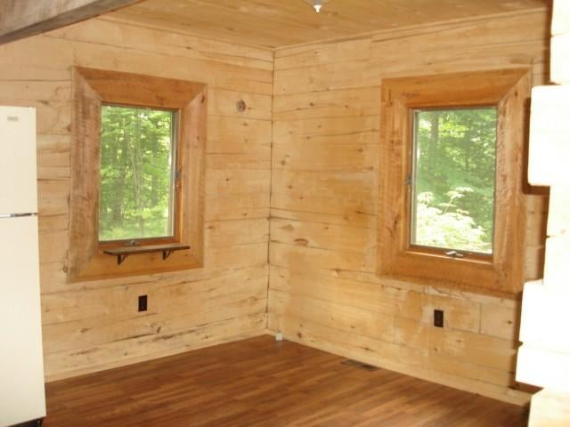 4463 North 3 Mile Road Hessel, MI 49745 - Photo 8 of 21 Gallery Image 8