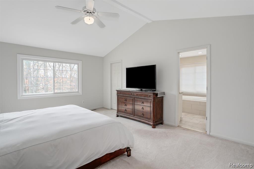 3837 Beechcrest Road Rochester Hills, MI 48309 - Photo 16 of 24