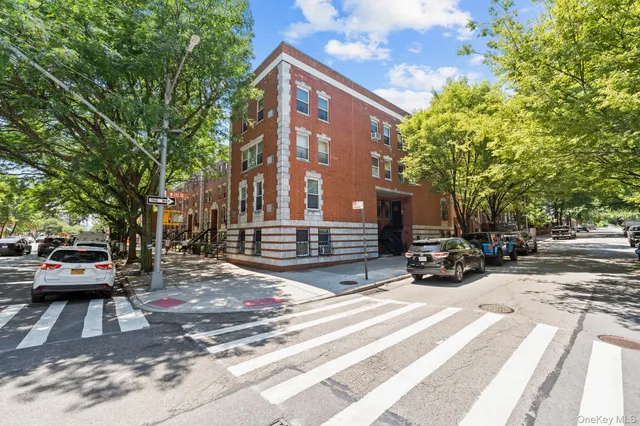 $889,777 | 300 D West 137th Street, Unit D | Central Harlem