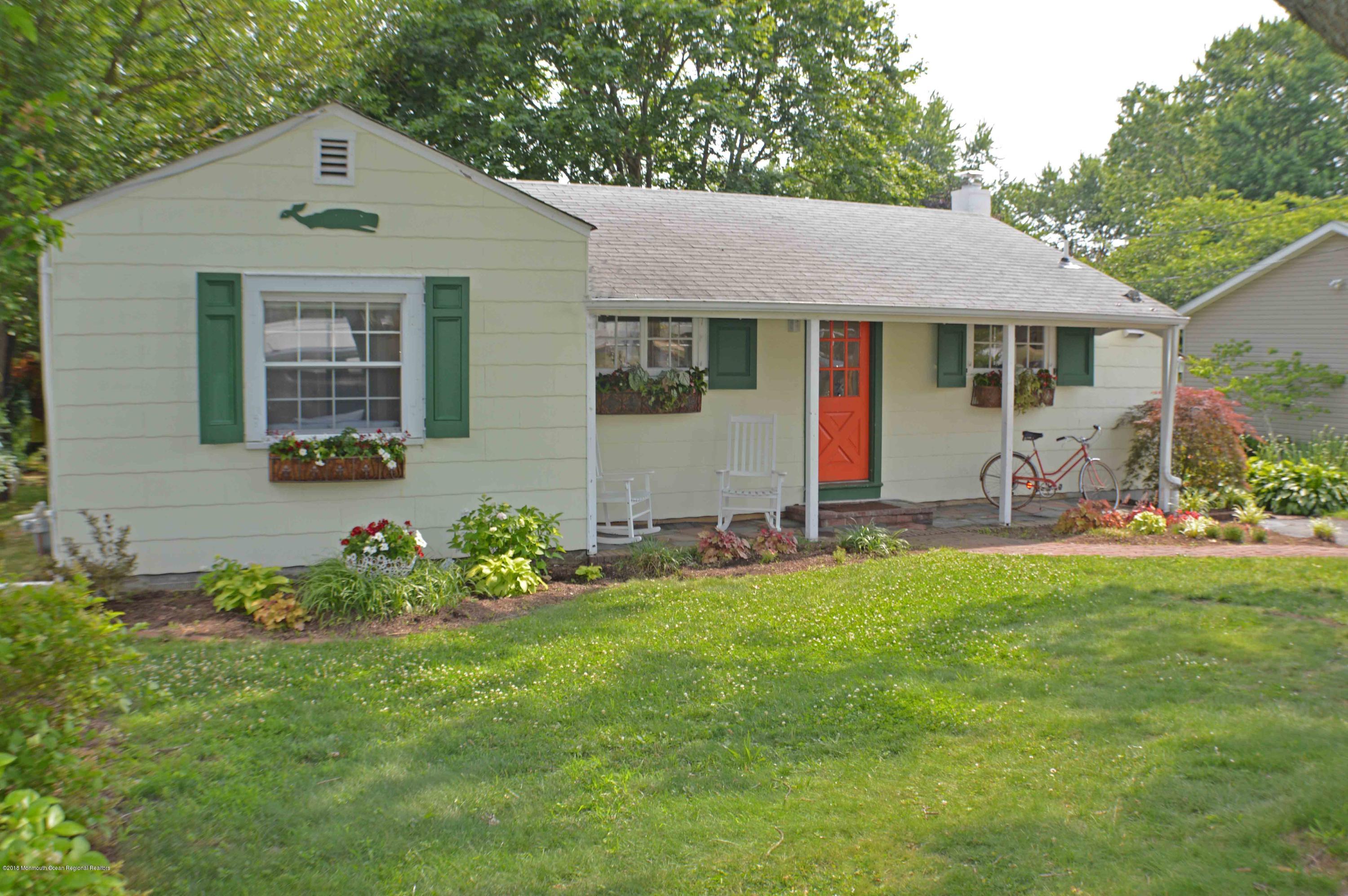 1103 Narrumson Road Manasquan, NJ 08736 - Photo 3 of 22 DSC_1034