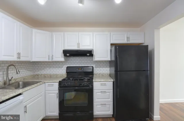$223,000 | 18905 Smoothstone Way, Unit I3, Gaithersburg, MD 20886