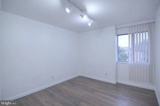 $223,000 | 18905 Smoothstone Way, Unit I3, Gaithersburg, MD 20886