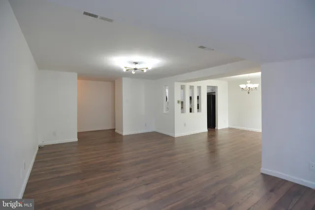 $223,000 | 18905 Smoothstone Way, Unit I3, Gaithersburg, MD 20886