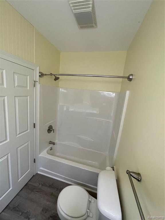 2092 South Dye Road Flint, MI 48532 - Photo 21 of 33 Gallery Image 21