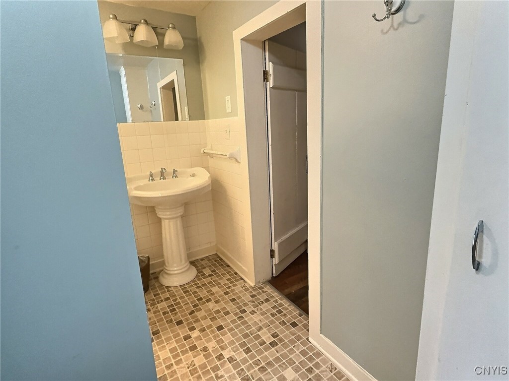 326 Main Street Ledyard, NY 13026 - Photo 14 of 19