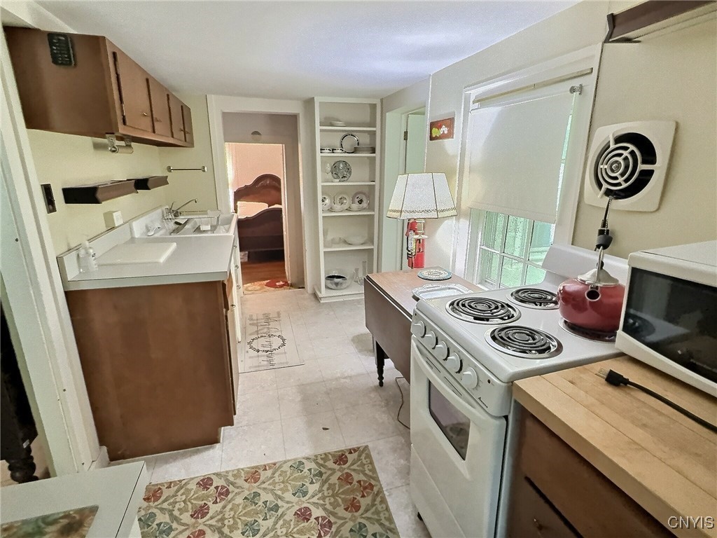 326 Main Street Ledyard, NY 13026 - Photo 10 of 19