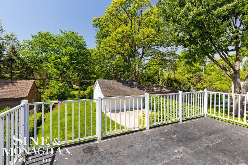 1335 Audubon Road Grosse Pointe Park, MI 48230 - Photo 25 of 46