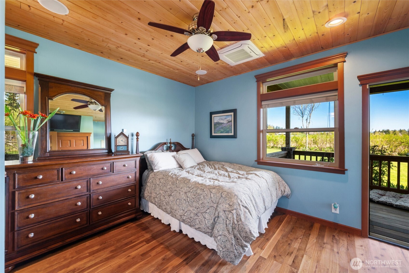 3151 Velvet Lane Custer, WA 98240 - Photo 14 of 40 a bedroom with a bed and a window