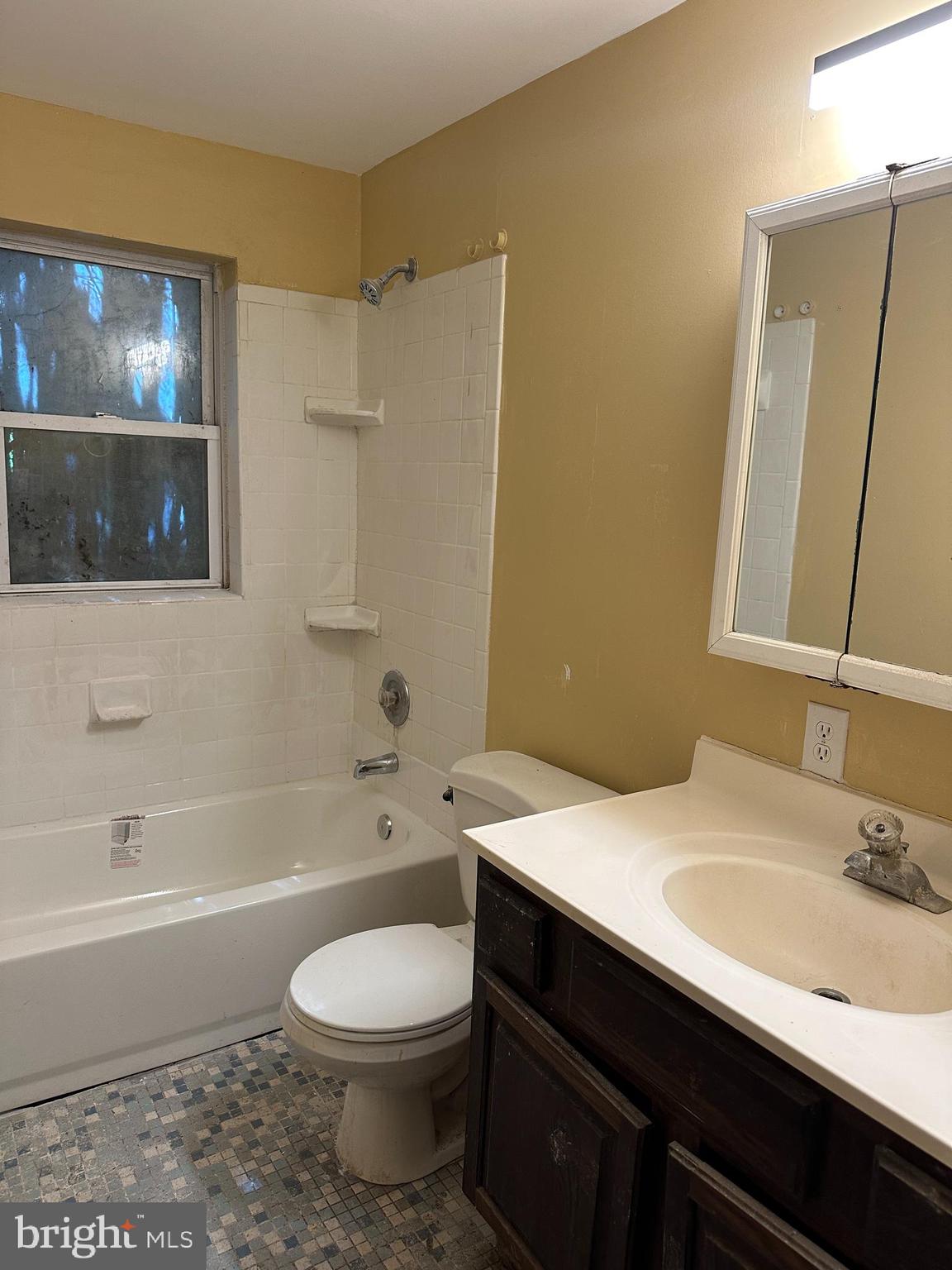 8033 Devlin Road Bristow, VA 20136 - Photo 16 of 19