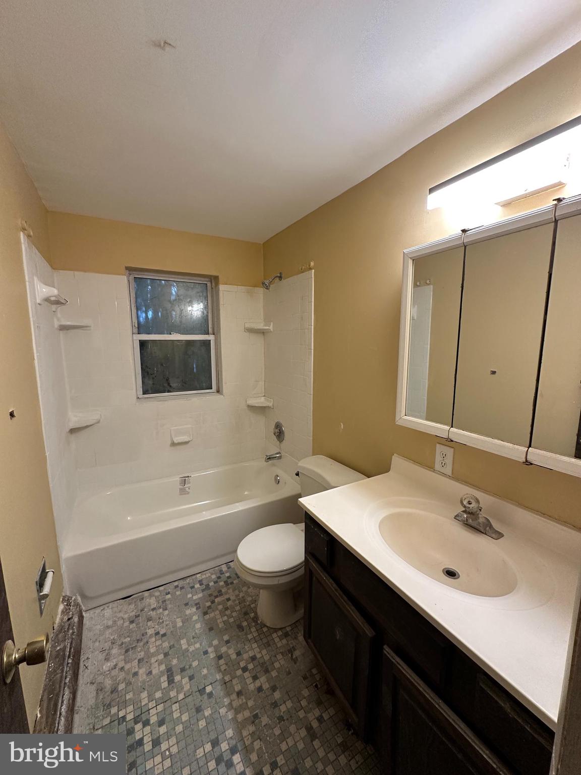 8033 Devlin Road Bristow, VA 20136 - Photo 17 of 19