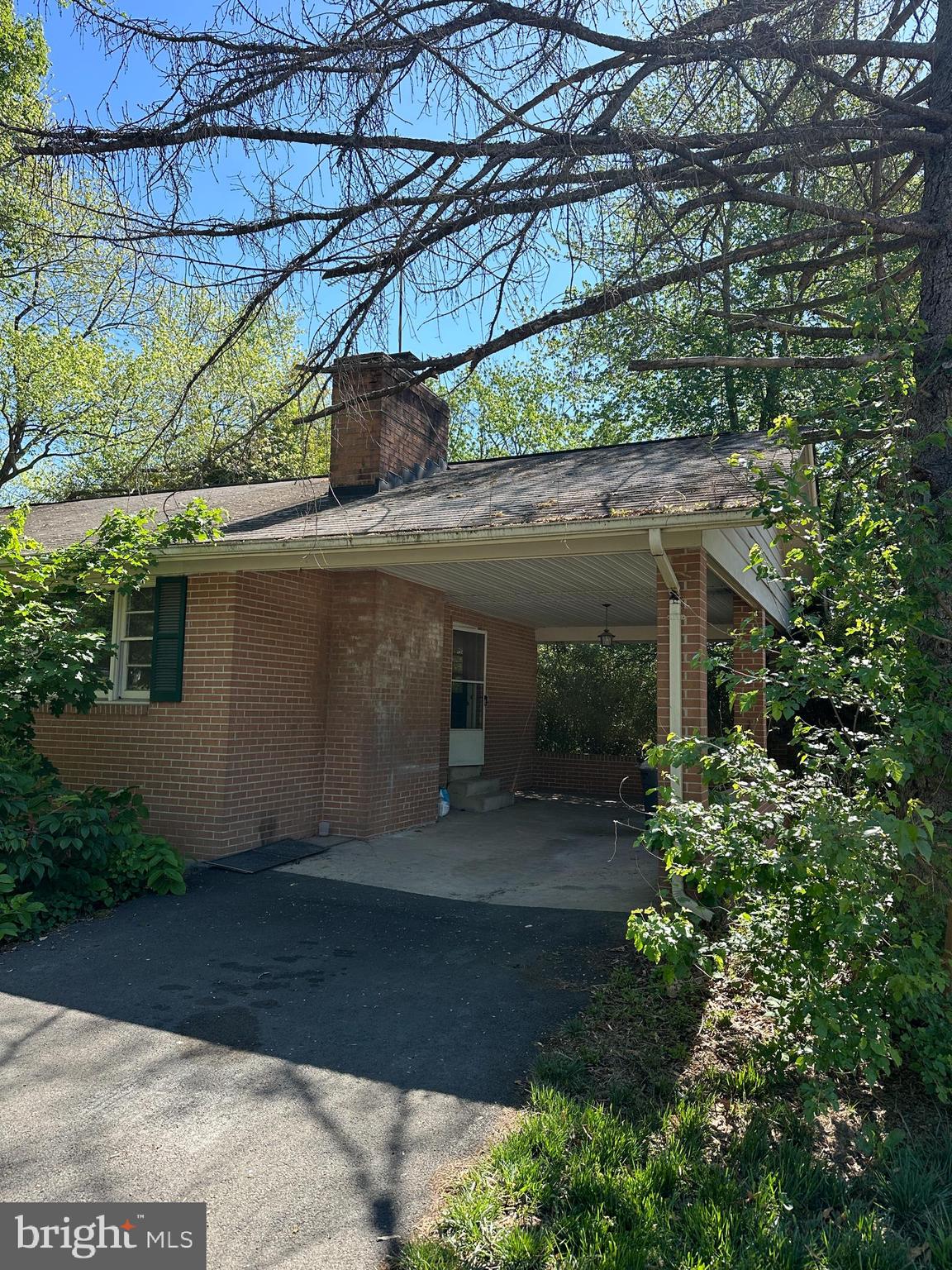 8033 Devlin Road Bristow, VA 20136 - Photo 3 of 19