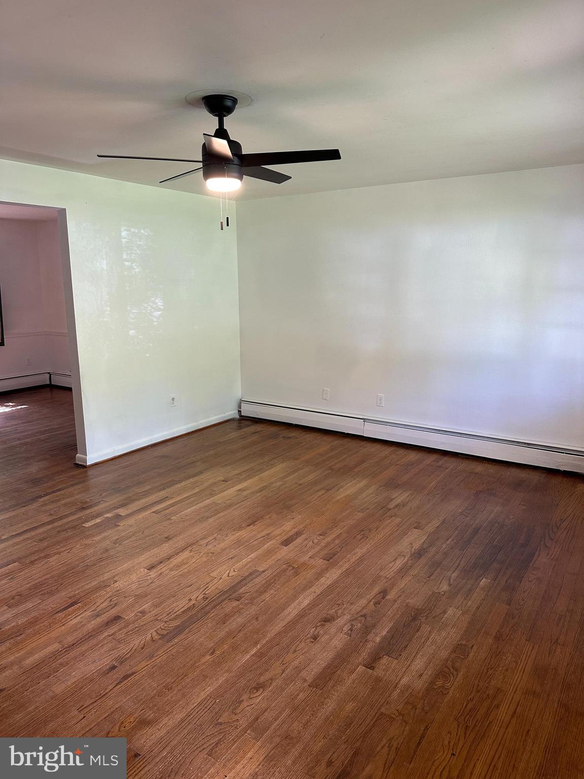 8033 Devlin Road Bristow, VA 20136 - Photo 5 of 19
