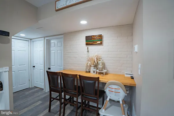 $400,000 | 42 Hollyhock Lane, Levittown, PA 19055