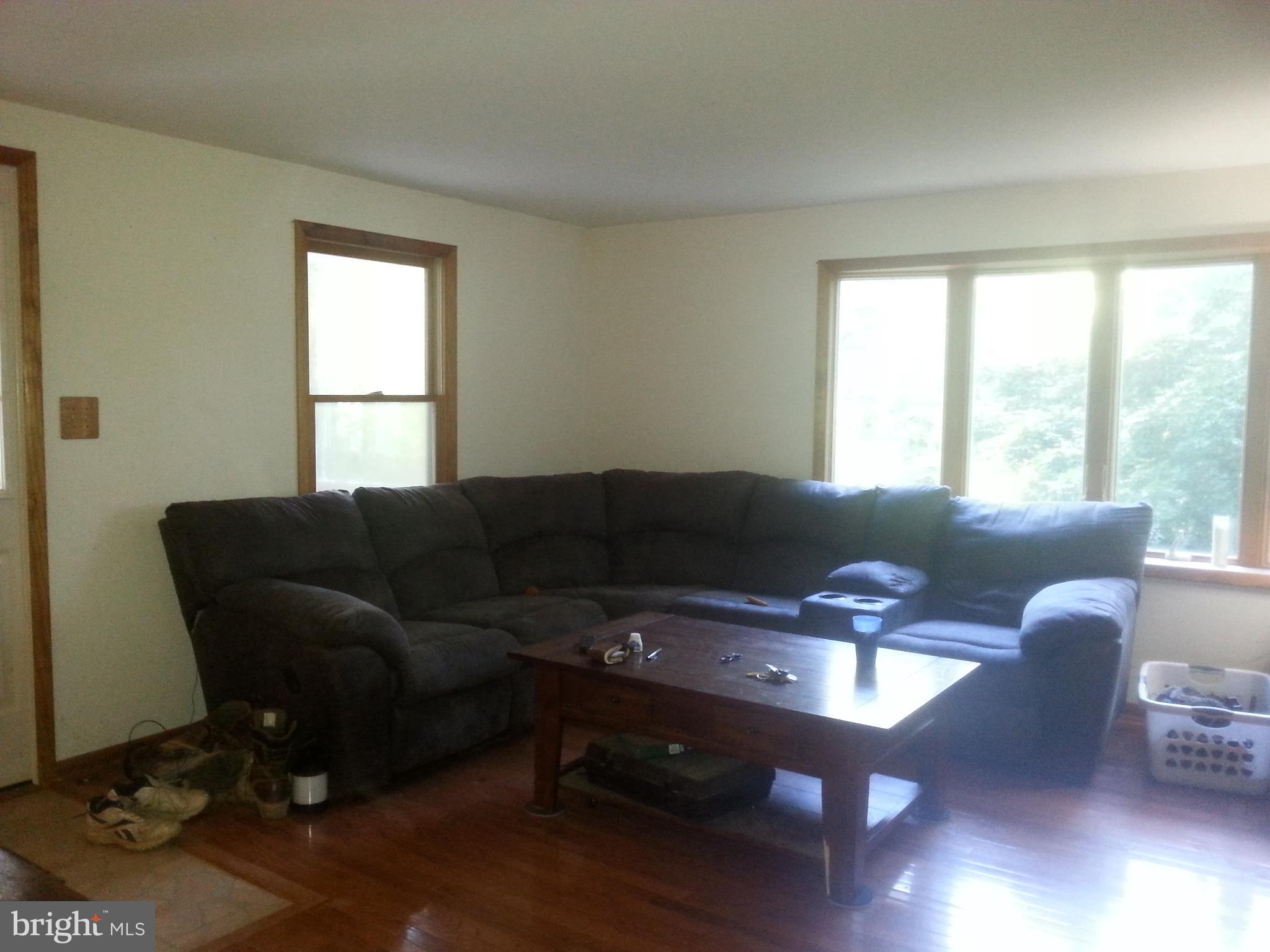 2804 Kaetzel Road Rohrersville, MD 21779 - Photo 3 of 13 Living Room
