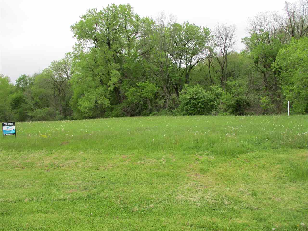 L46 Terrier Drive Prairie du Chien, WI 53821 - Photo 2 of 8