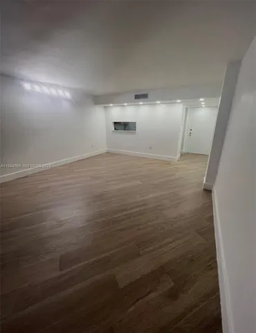 $279,000 | 8015 Southwest 107th Avenue, Unit 213, Miami, FL 33173