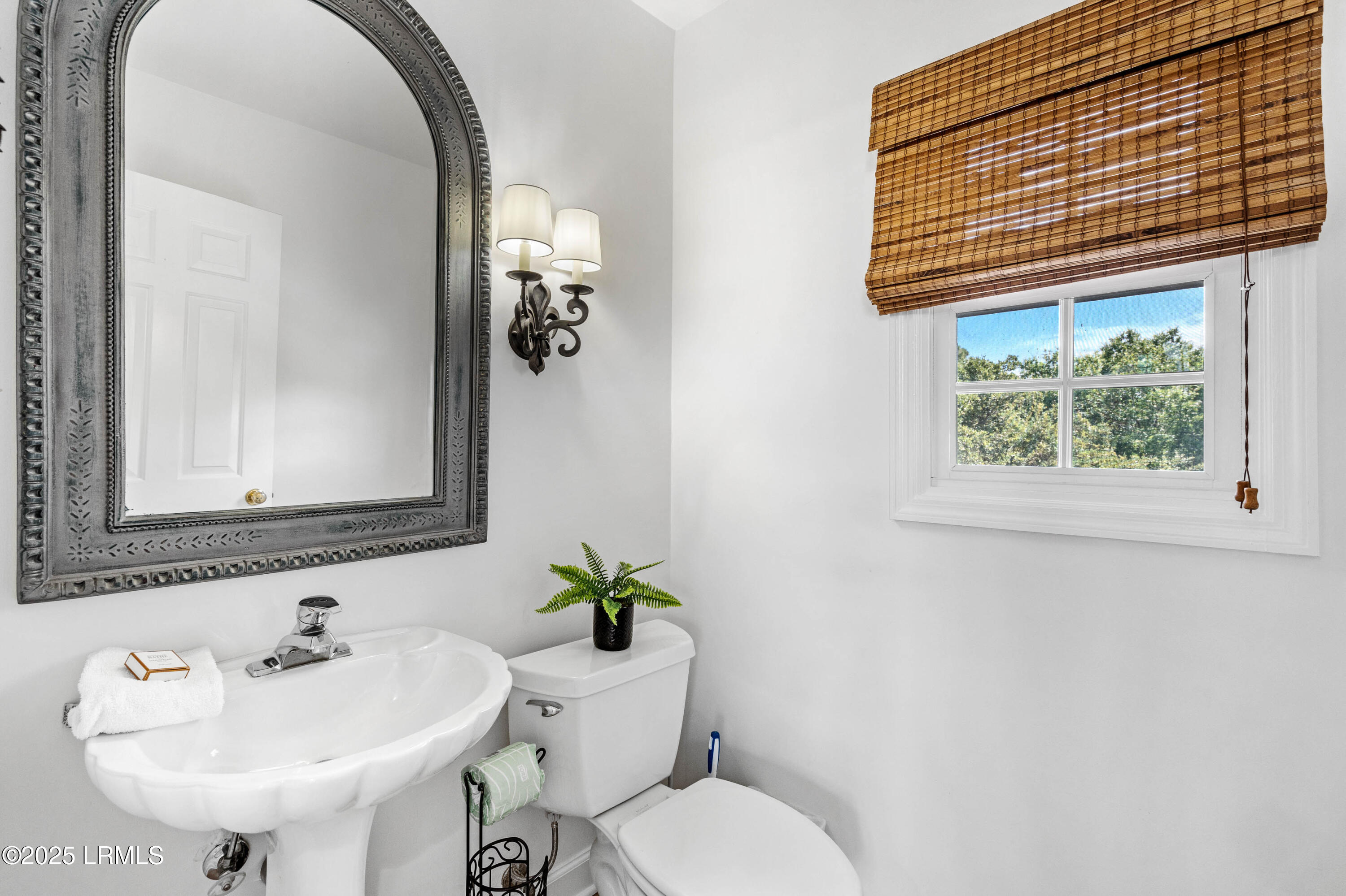 723 Seahorse Road Fripp Island, SC 29920 - Photo 24 of 69 723 Seahorse-23