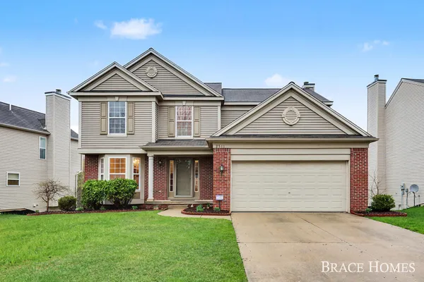 $570,000 | 2511 Black Horse Dr N East, Grand Rapids, MI 49505