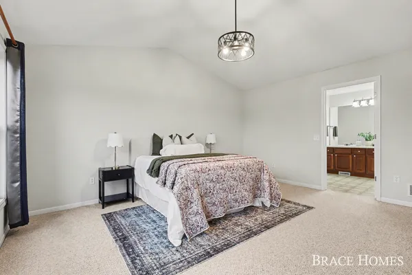 $570,000 | 2511 Black Horse Dr N East, Grand Rapids, MI 49505