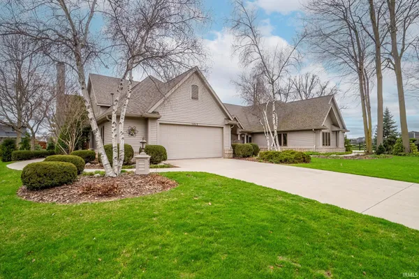 $719,900 | 10916 La Cabreah Lane, Fort Wayne, IN 46845