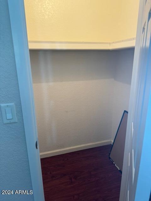 1336 East Mountain View Road, Unit 202 Phoenix, AZ 85020 - Photo 13 of 23 Master Closet