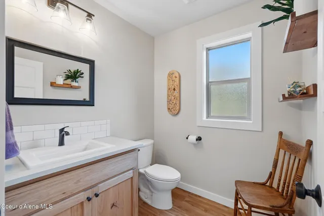 $950,000 | 204 Courtlen Court, Priest Lake, ID 83856