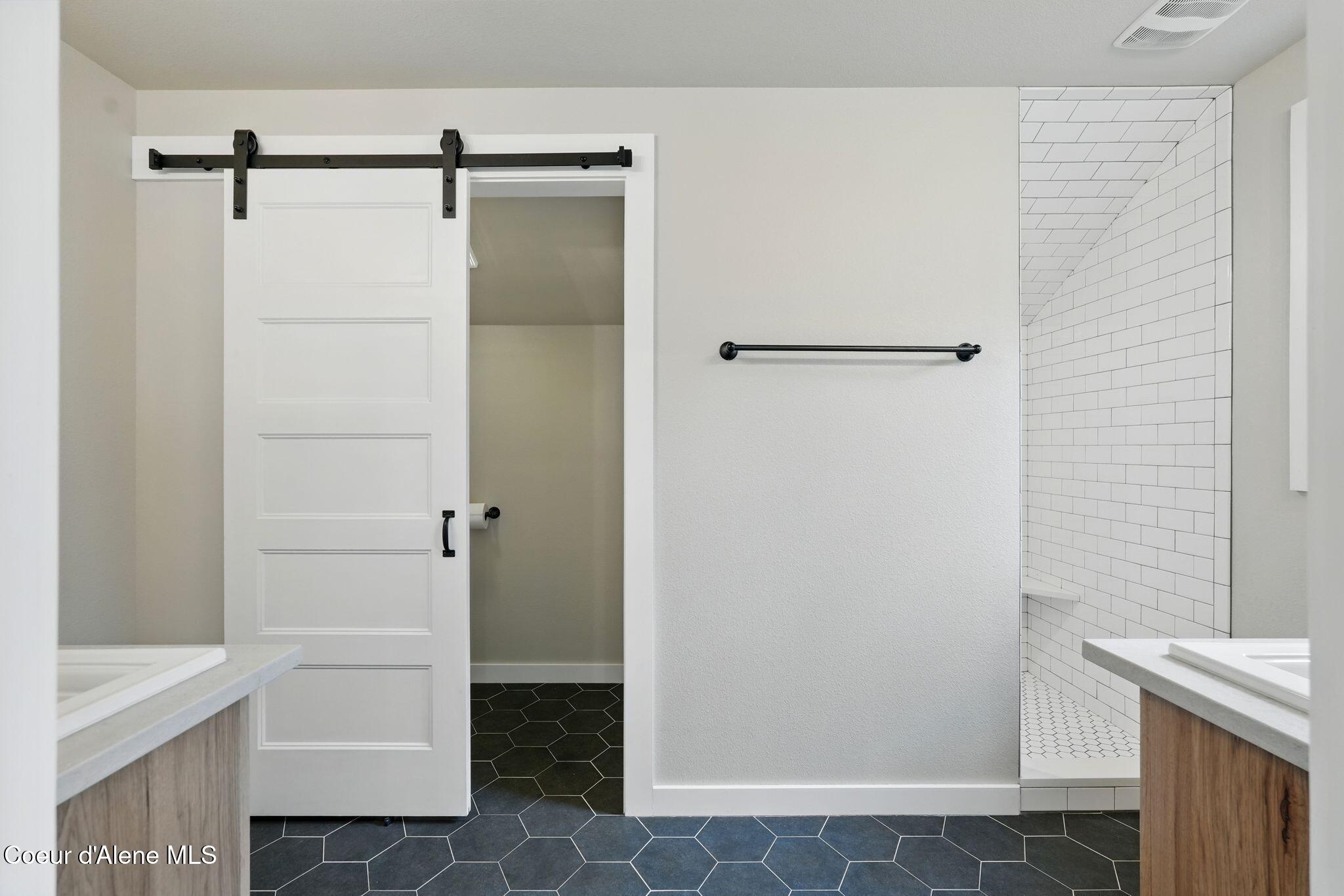 204 Courtlen Court Priest Lake, ID 83856 - Photo 40 of 82 42_KEYFRAMES_MEDIA_05145 (71)