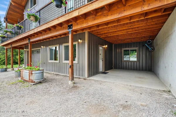 $950,000 | 204 Courtlen Court, Priest Lake, ID 83856