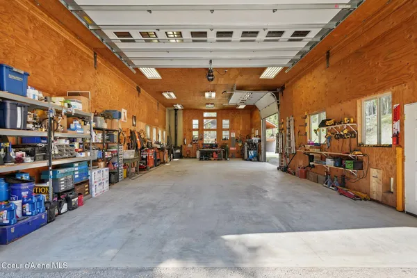 $950,000 | 204 Courtlen Court, Priest Lake, ID 83856