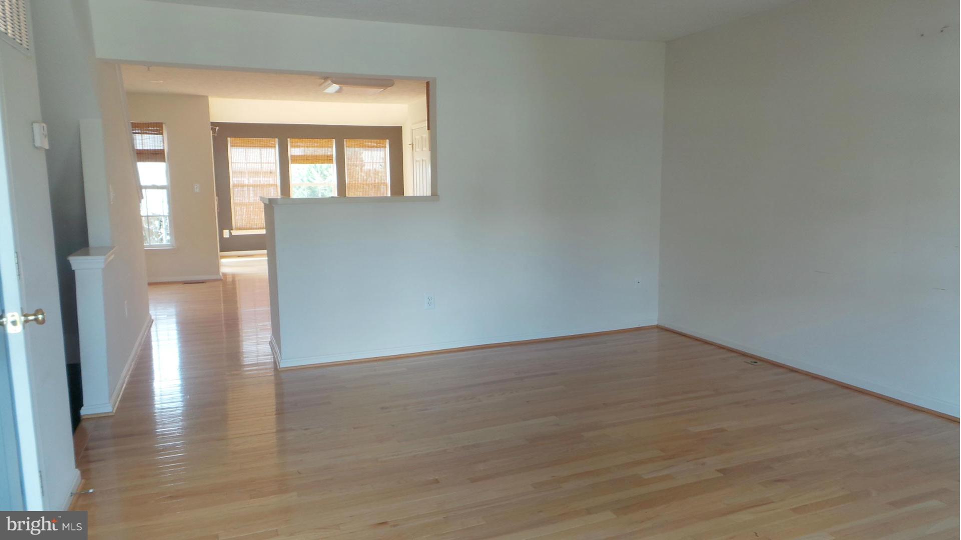 2654 Rainy Spring Court Odenton, MD 21113 - Photo 2 of 21 Living Room Entrance