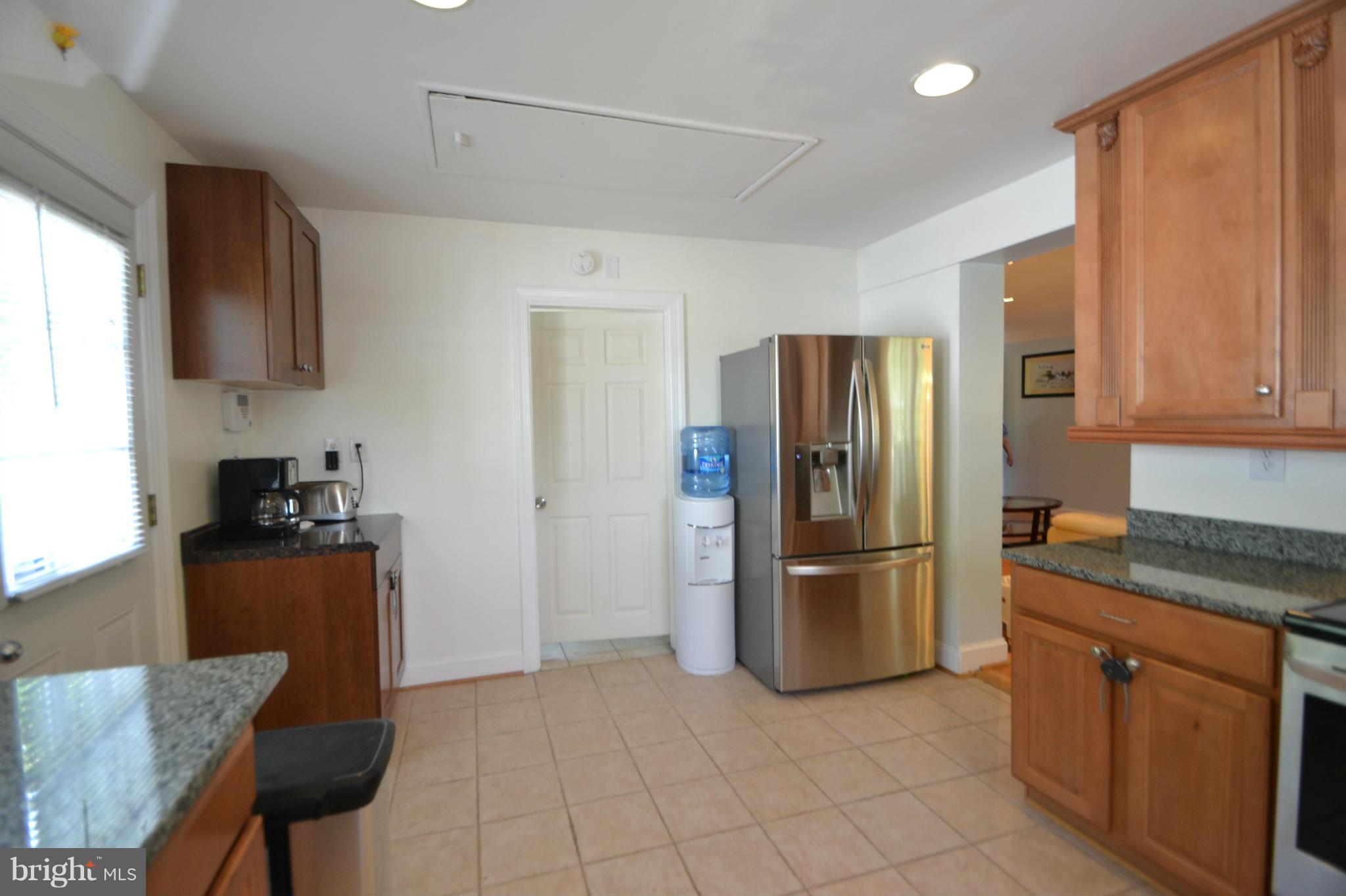 5234 Forman Court Springfield, VA 22151 - Photo 13 of 30 Kitchen