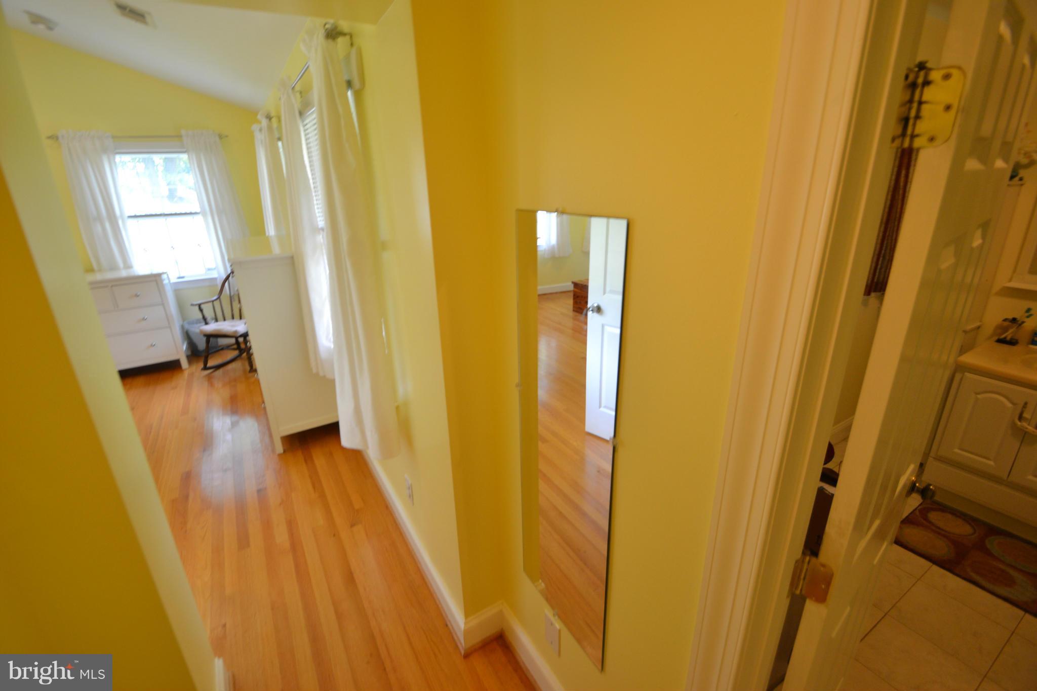 5234 Forman Court Springfield, VA 22151 - Photo 16 of 30 Interior (General)